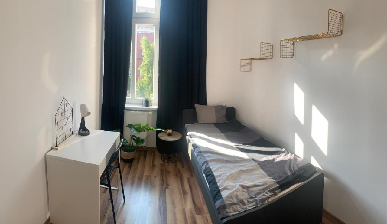 Apartamento Kamienica Chorzów Exterior foto
